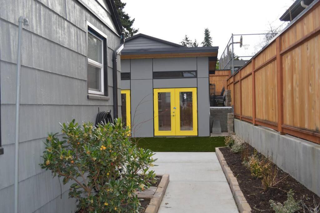 Cozy Crown Hill Carkeek Cottage W/3 Beds, Full Kitchen & Backyard In North Seattle Dış mekan fotoğraf