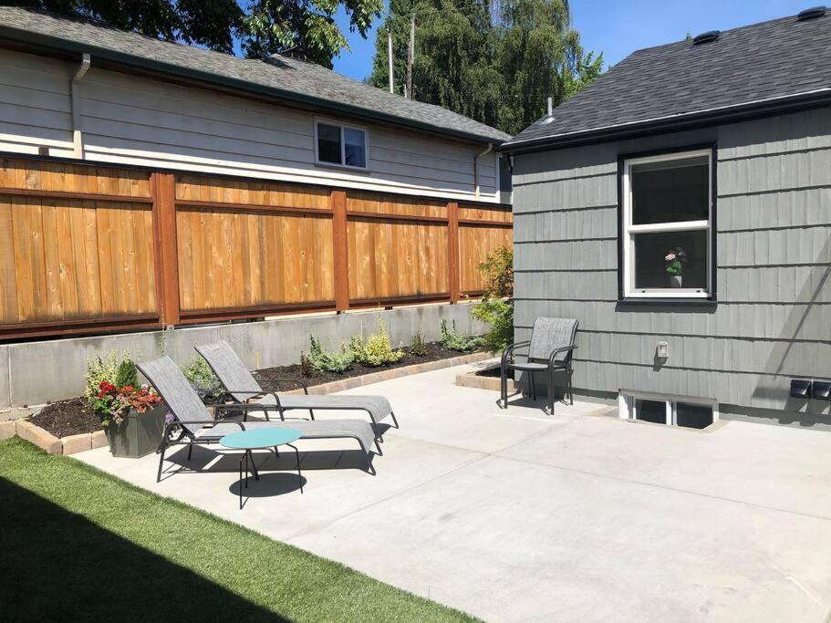 Cozy Crown Hill Carkeek Cottage W/3 Beds, Full Kitchen & Backyard In North Seattle Dış mekan fotoğraf